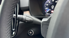 Volvo Xc40 1.5 T4 Recharge PHEV Plus Dark 5dr Auto Estate